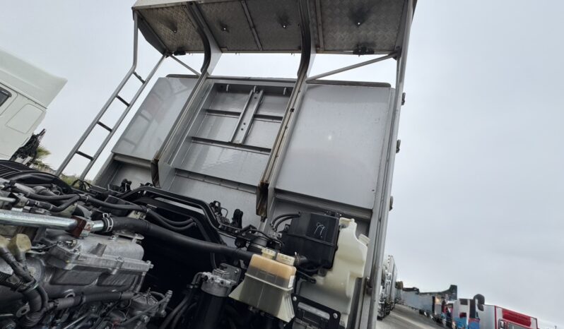 
								ギガ　平ボディー full									