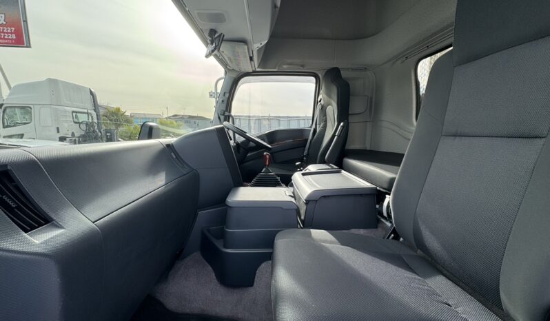 
								いすゞ　ギガ　冷凍ウイング full									