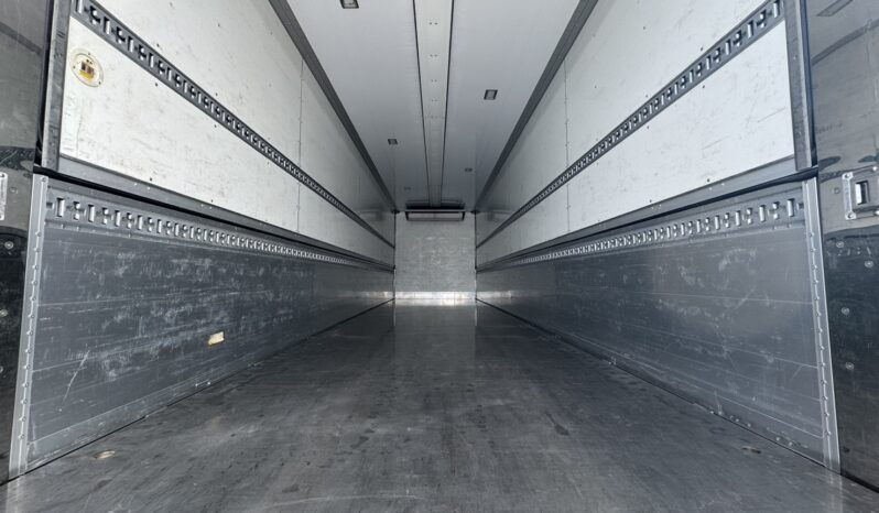 
								いすゞ　ギガ　冷凍ウイング full									