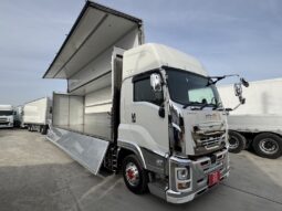 
										いすゞ　ギガ　冷凍ウイング full									