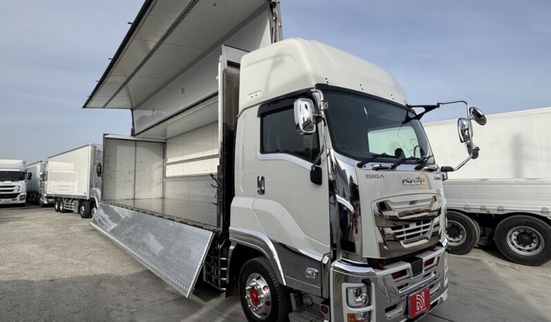 
								いすゞ　ギガ　冷凍ウイング full									