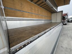 
										プロフィア　ウイング　ブルー/レッド full									