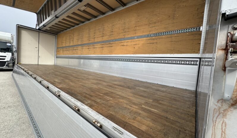 
								プロフィア　ウイング　ブルー/レッド full									