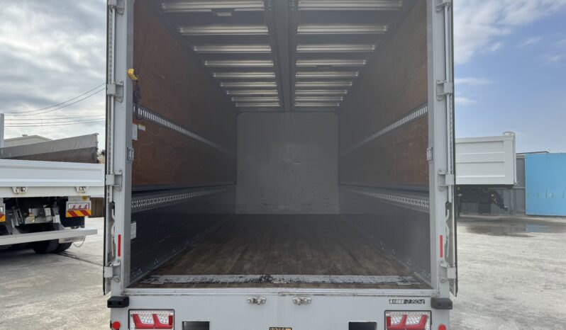 
								フォワード　ウイング full									