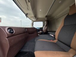 
										プロフィア　平ボディ　赤 full									