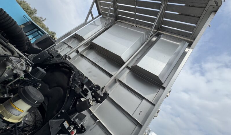 
								プロフィア　平ボディ　赤 full									