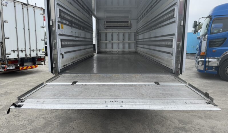 
								フォワード　冷凍　増トン full									