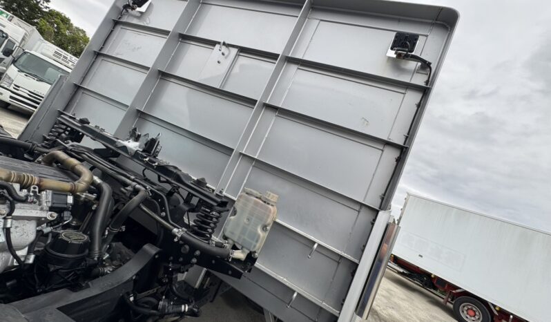 
								三菱　12ｔ　平ボディ　スタンション・D環金具付き full									