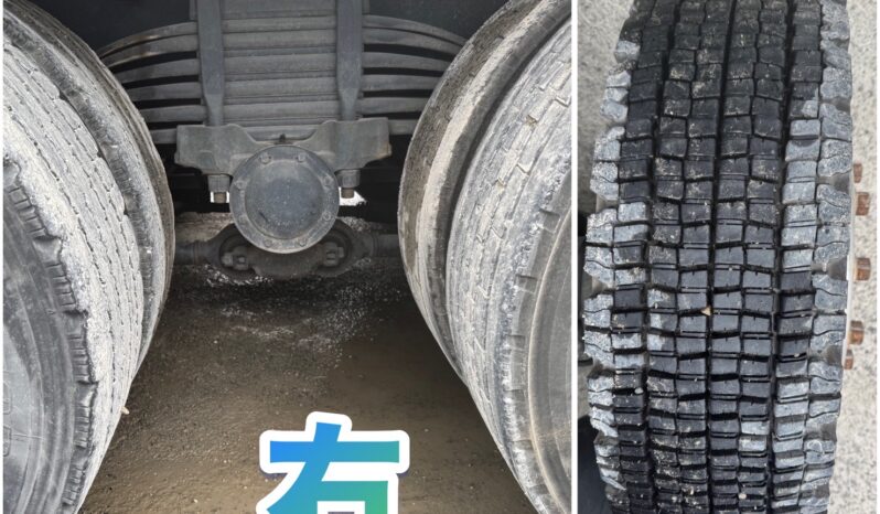 
								三菱　12ｔ　平ボディ　スタンション・D環金具付き full									