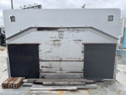 
										三菱　12ｔ　平ボディ　スタンション・D環金具付き full									