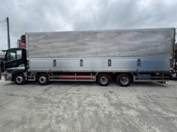 
										UDトラックス 10t超 ウィング 令和2年式 走行840000Km full									