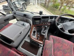 
										UDトラックス 10t超 ウィング 令和2年式 走行840000Km full									