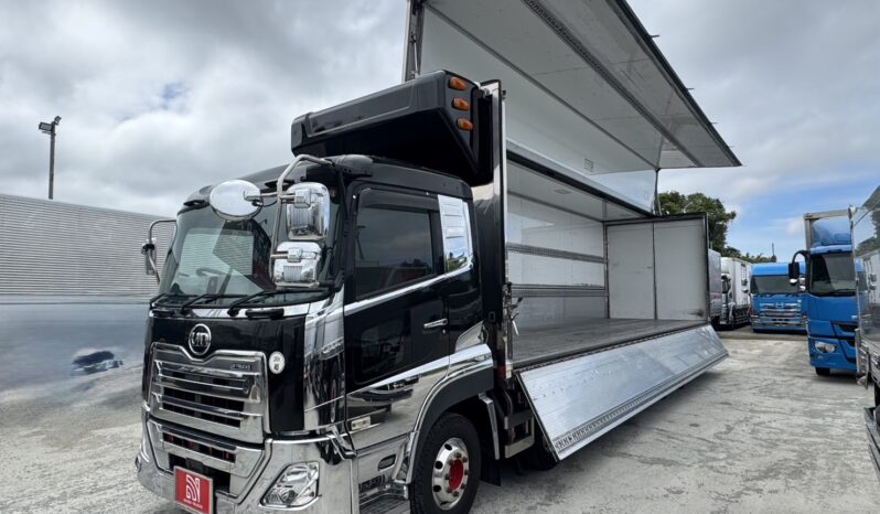 
								UDトラックス 10t超 ウィング 令和2年式 走行840000Km full									