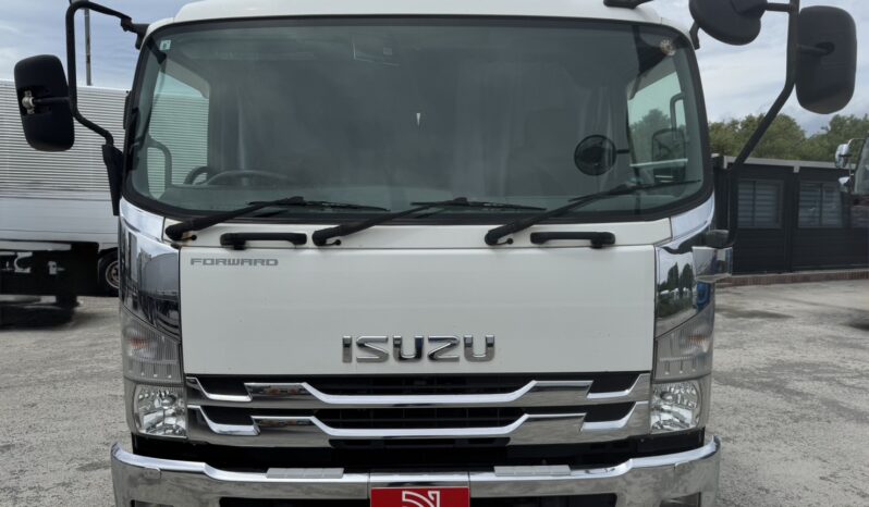 
								いすゞ 4t バン 平成28年式 走行810000Km full									