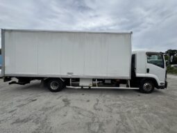 
										いすゞ 4t バン 平成28年式 走行810000Km full									