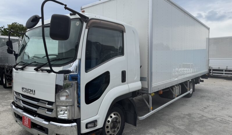 
								いすゞ 4t バン 平成28年式 走行810000Km full									