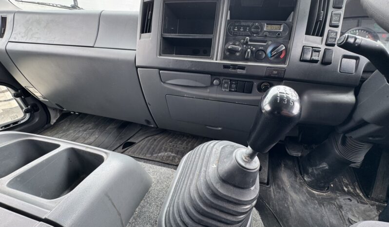 
								いすゞ 4t バン 平成28年式 走行810000Km full									