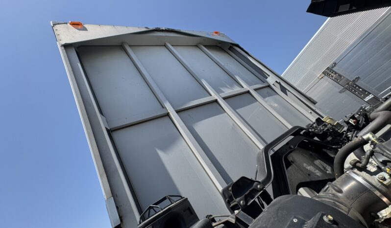 
								日野プロフィア　トランテックス製アルミウィング　46.5万KM full									