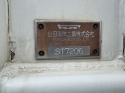 
										日野 10t超 ウイング 平成29年式 走行665千Km full									