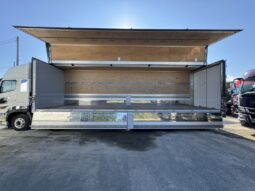 
										日野　プロフィア　トランテックス製ウィング13.2万KM full									
