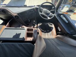 
										日野　プロフィア　平ボディ　青　50万キロ full									